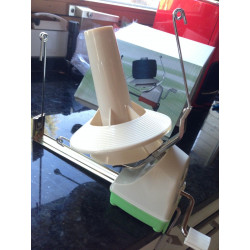 Wollwickler Jumbo Kunststoff L-2 + 1 Kone