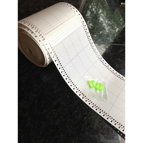 100 Lochkarten als eine Rolle 33 Meter 4,5mm 24er Rapport 4 Clips